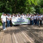 Vicepresidente de Seaboard y colaboradores realizan visita al Parque Ecológico Las Lagunas