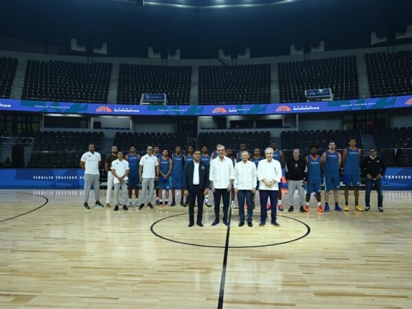 Presidente Abinader inaugura la remodelada Arena Banreservas Virgilio Travieso Soto