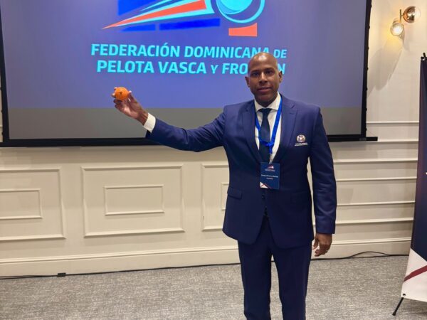 Nace la Federación Dominicana de Pelota Vasca y Frontón