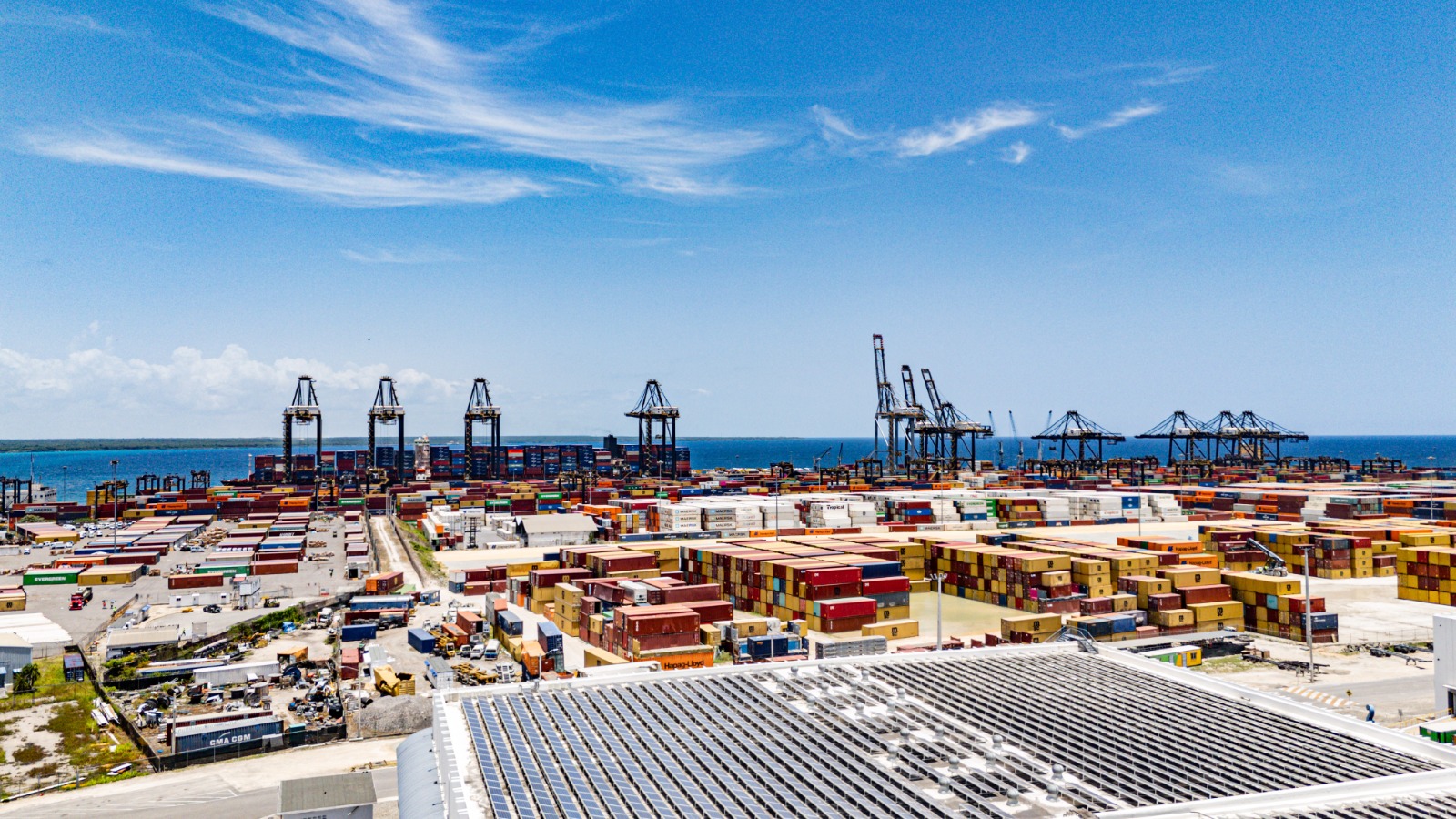 DP World fortalece sus operaciones logísticas con la certificación ISO 13485