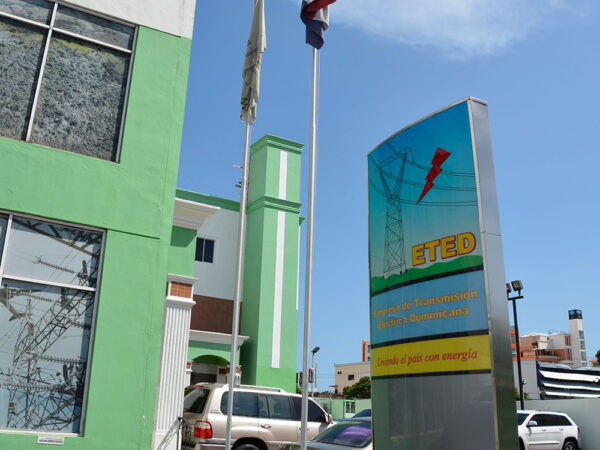 ETED duplica capacidad de línea eléctrica en Puerto Plata