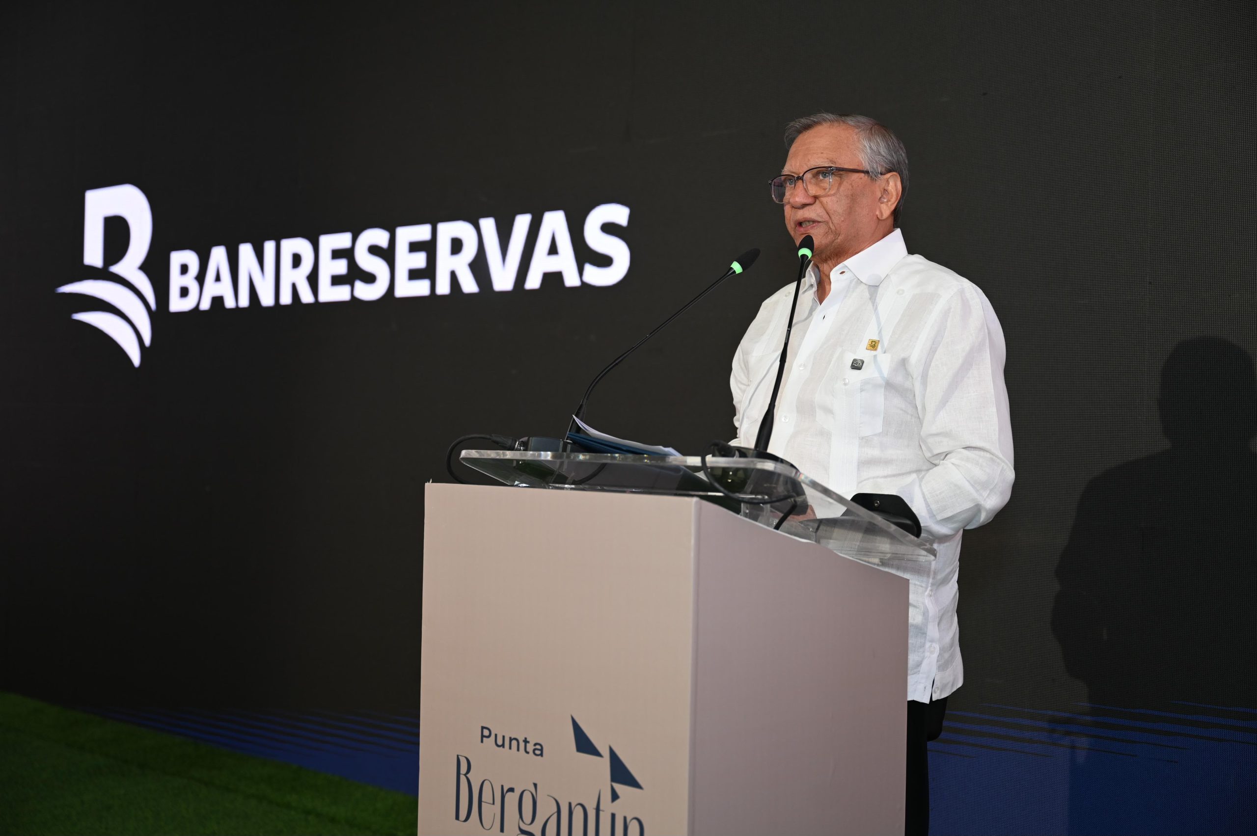 Banreservas anuncia financiamiento para nuevos proyectos residenciales de Punta Bergantín