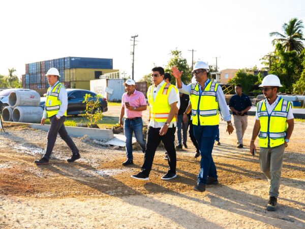 CAASD mejora el servicio de agua potable en el sector de Los Mina