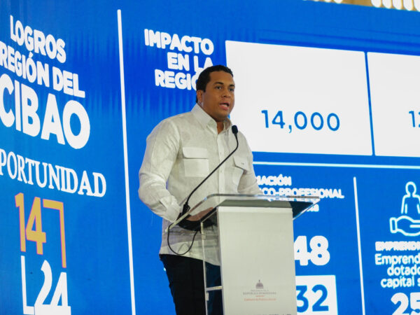Programa Oportunidad 14-24 impacta a más de 1,000 jóvenes en el Cibao