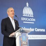 Presidente Abinader deja iniciado el nuevo año escolar 2026-2027
