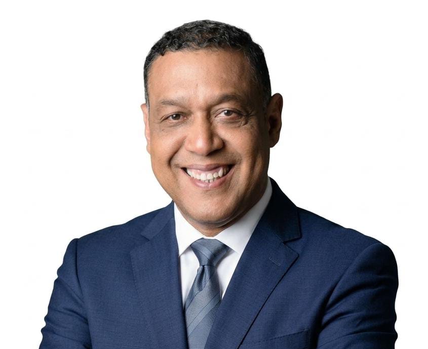 Exregidor Alfredo Pichardo califica de “alarmante” el colapso de los bomberos en Santo Domingo Este