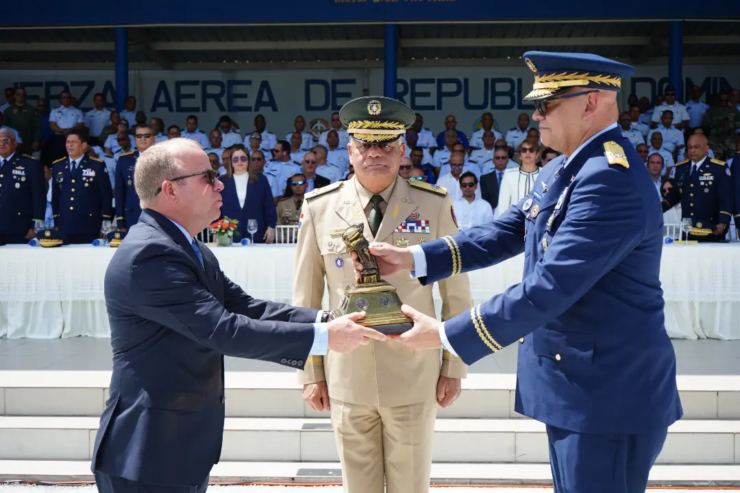 Souffront Tamayo asume como nuevo comandante general de la Fuerza Aérea de la República Dominicana