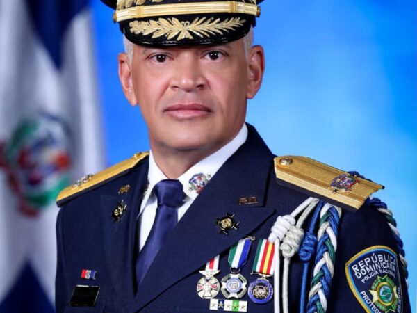Director de la Policía Nacional realiza cambios en distintas áreas de la institución