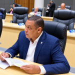 Alfredo Pichardo expresa consternación por asalto que cobró la vida de la esposa del merenguero Julián Oro Duro