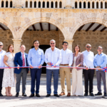 Presidente Abinader inaugura renovado Museo Alcázar de Colón