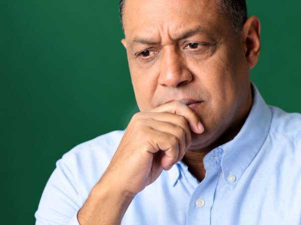 Alfredo Pichardo expresa preocupación por cierre de empresas