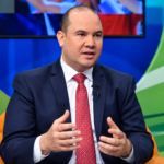 Juan González advierte que conflictos mundiales podrían impactar la economía dominicana
