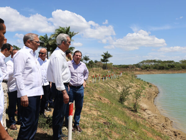 Presidente Abinader visita proyecto turístico Punta Bergantín en Puerto Plata