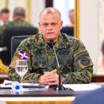 Ministro de Defensa destaca despliegue de 11,000 soldados en la frontera