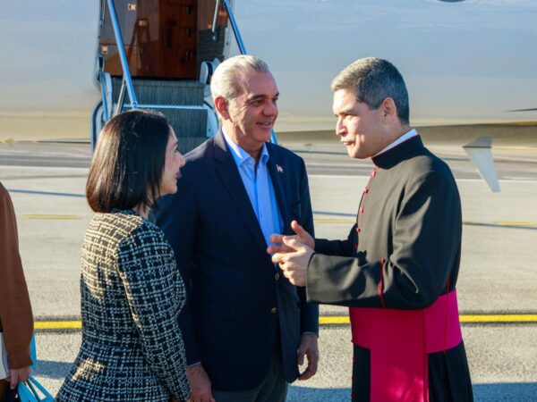 Abinader invitará al papa León XIV a visitar República Dominicana