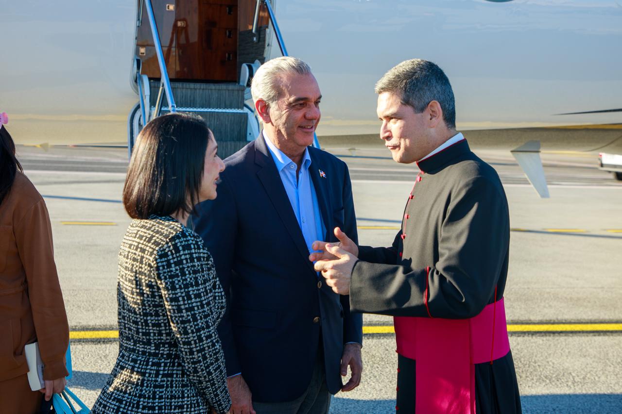 Abinader invitará al papa León XIV a visitar República Dominicana