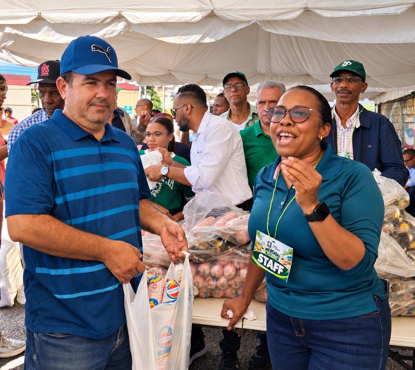 Fuerza del Pueblo beneficia a cientos de familias de Santo Domingo Este