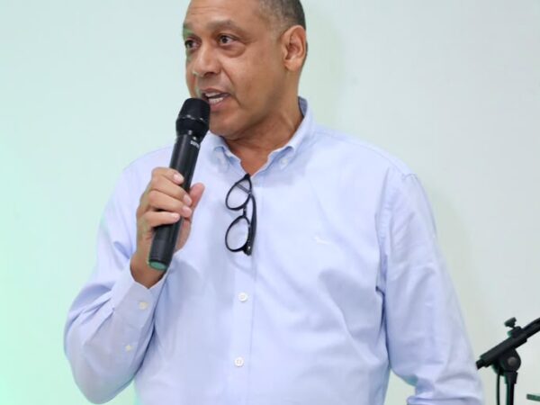 Alfredo Pichardo demuestra fortaleza política